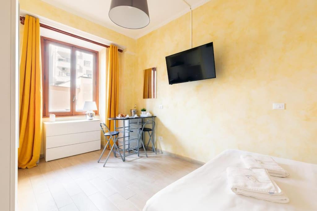 Private Suite In A Guest House With Private Bathroom N3 Rome Extérieur photo
